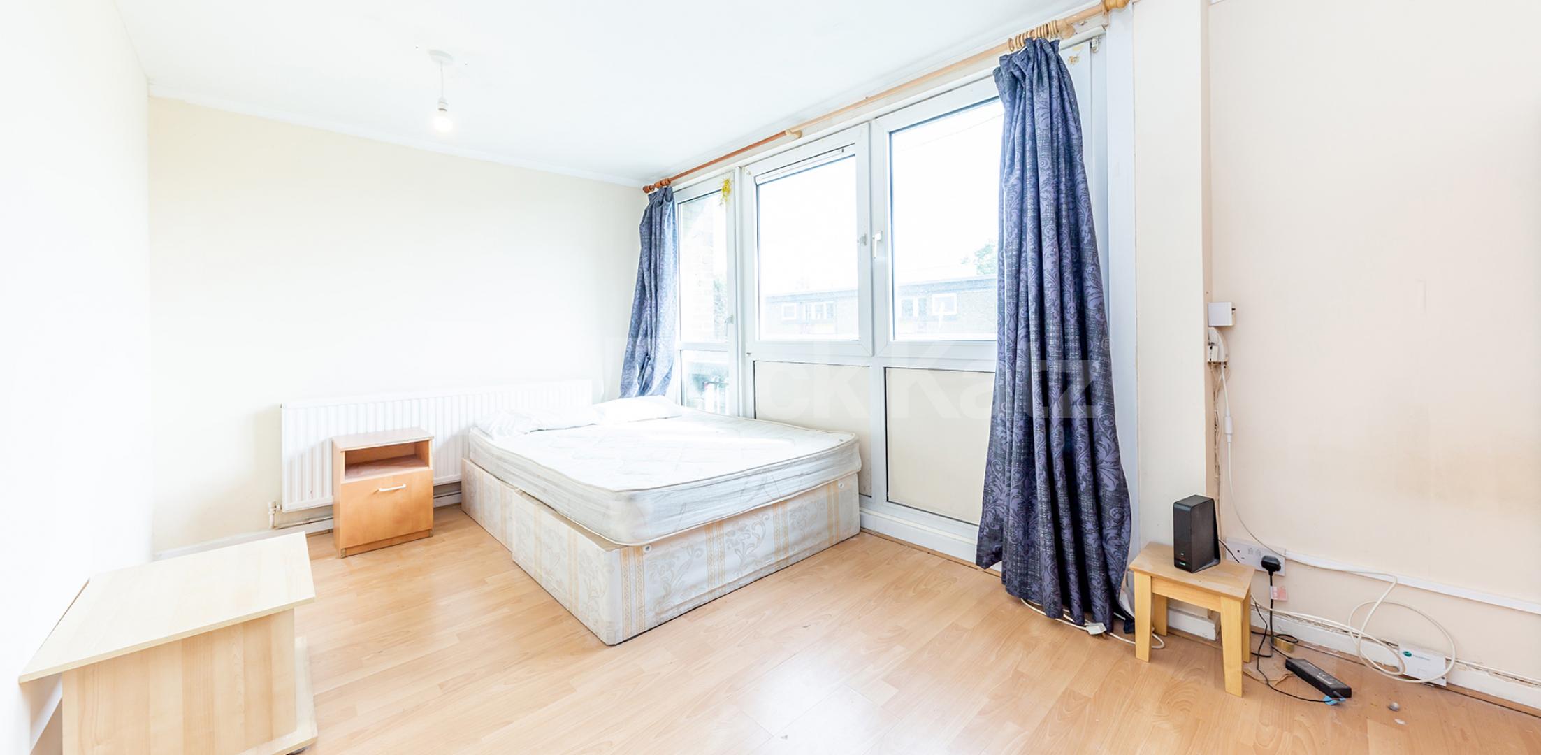 			NEW INSTRUCTION!, 4 Bedroom, 1 bath, 1 reception Flat			 Agar Grove, CAMDEN